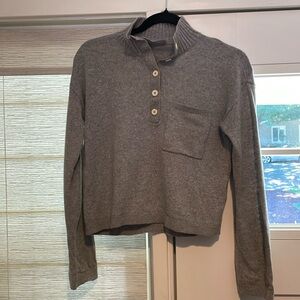 Everlane sweater mock neck style, 60% cashmere 40% wool
